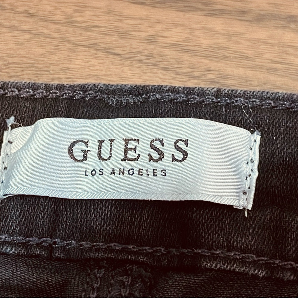 Guess Women's Black Skinny Jeans - Picture 4 of 9